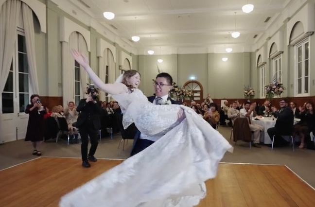 Couple's first dance